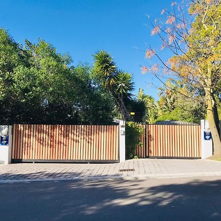 10Vdw Self Catering Apartments Durbanville Exteriér fotografie