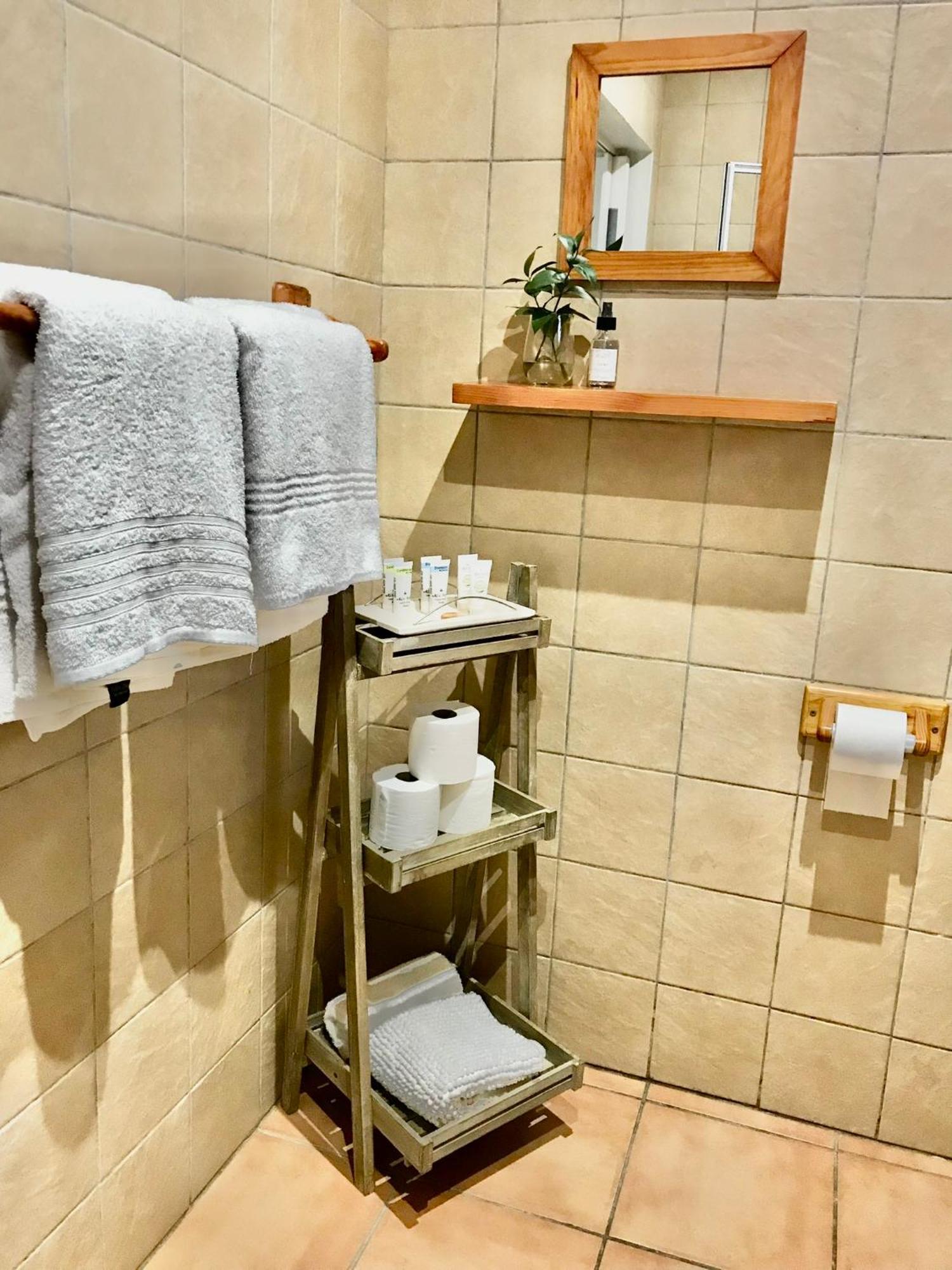10Vdw Self Catering Apartments Durbanville Exteriér fotografie
